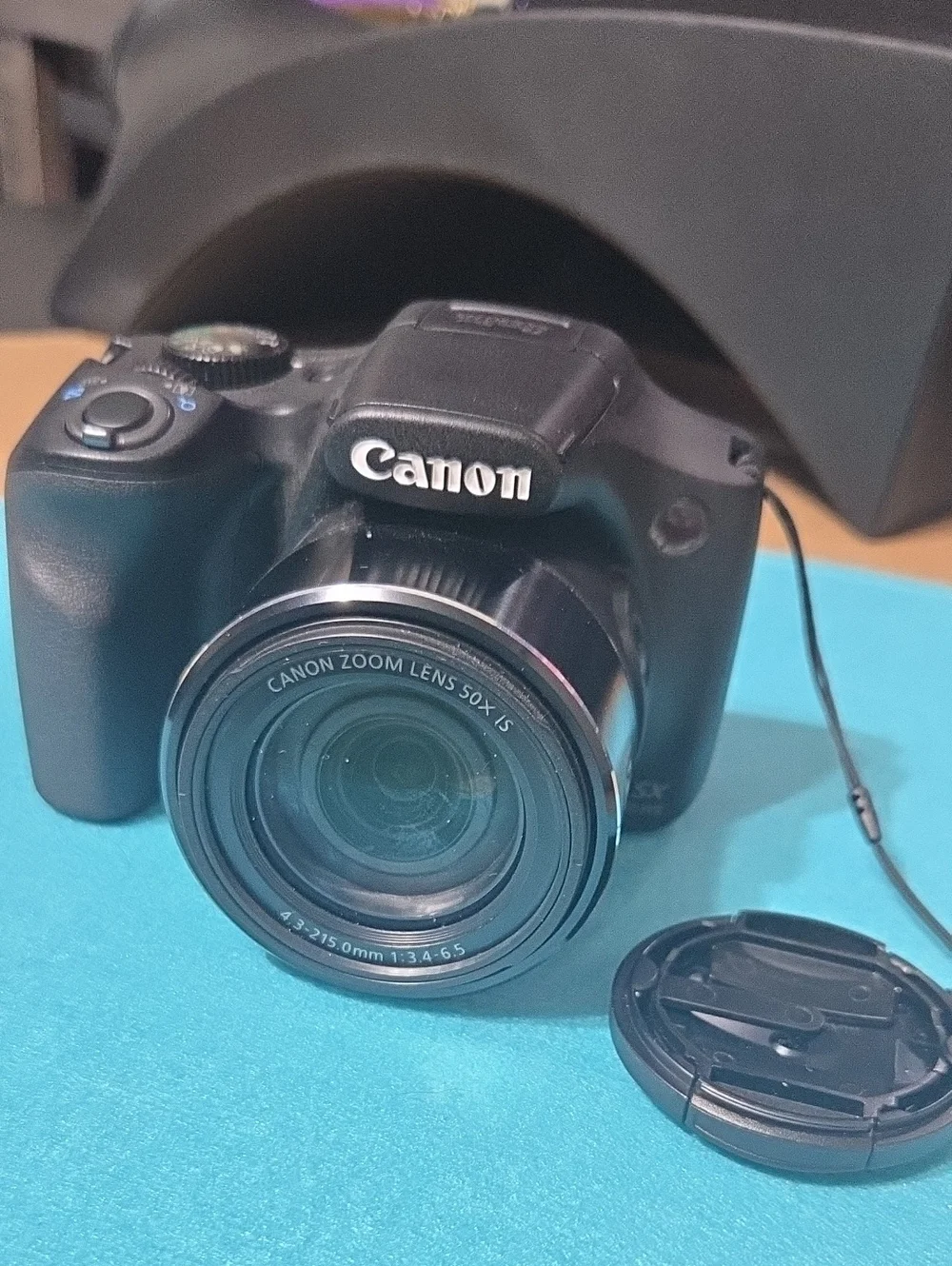 Canon SX530 HS Digital Bridge Camera with 50x Zoom Lens